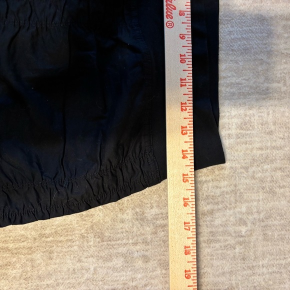 Elegant Black Gathered Mini Skirt - Picture 4 of 7